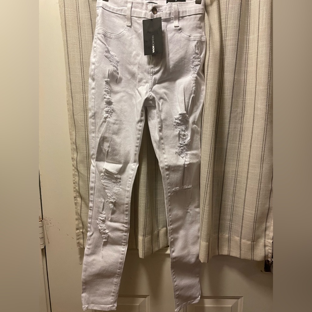 Fashion nova distressed skinny jeans